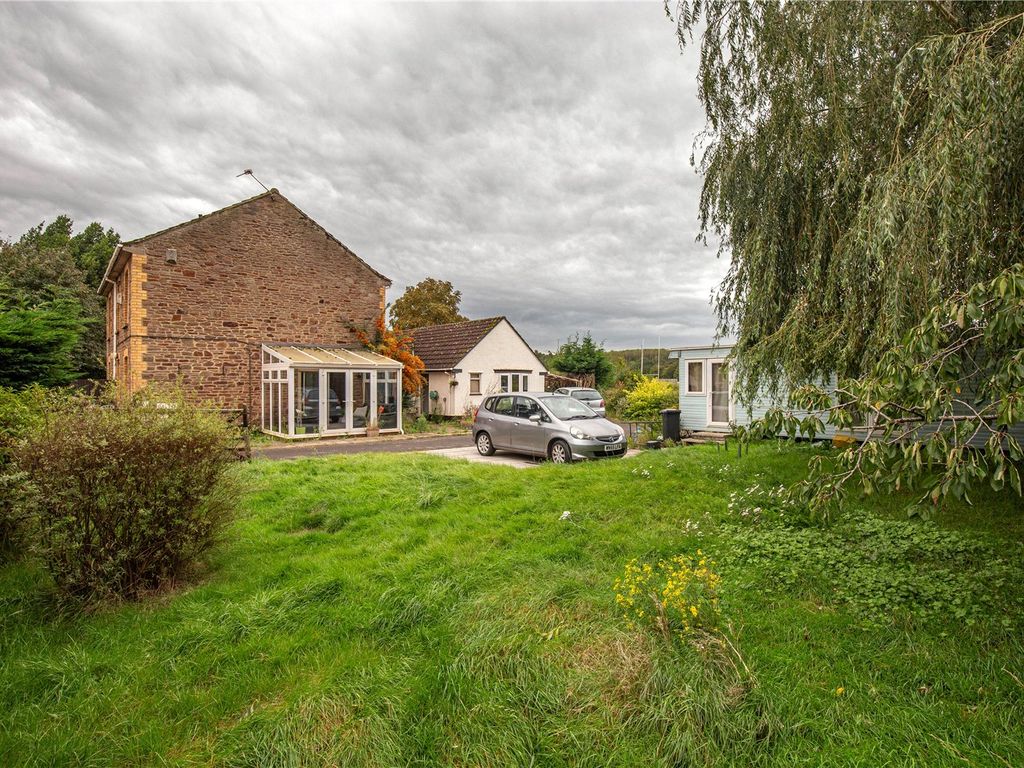 3 bed semidetached house for sale in Frenchay Park Road, Bristol