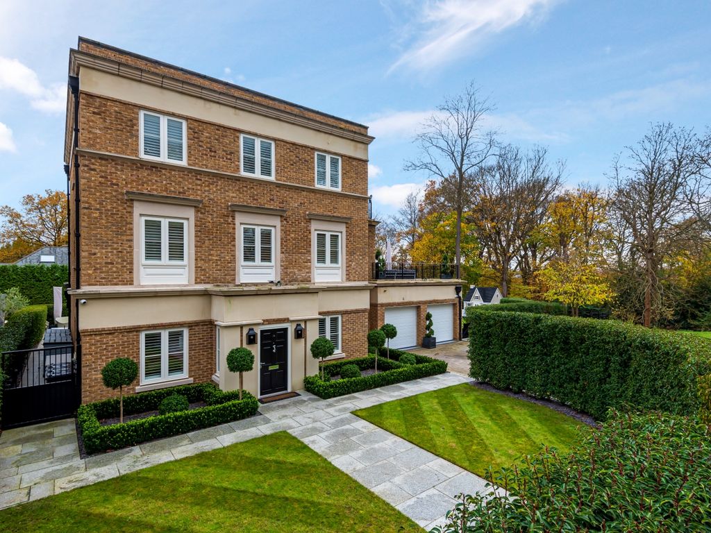 5 bed detached house for sale in Willoughby Lane, Bromley BR1 Zoopla