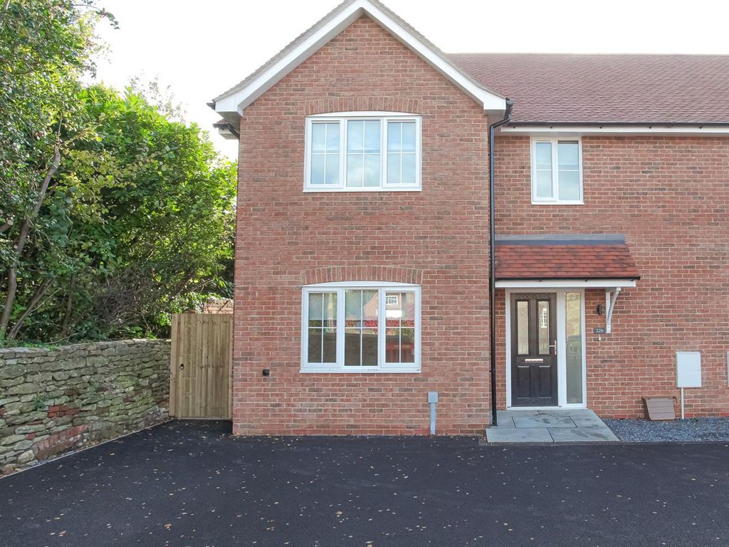 3 bed semidetached house to rent in High Street, Drayton, Abingdon