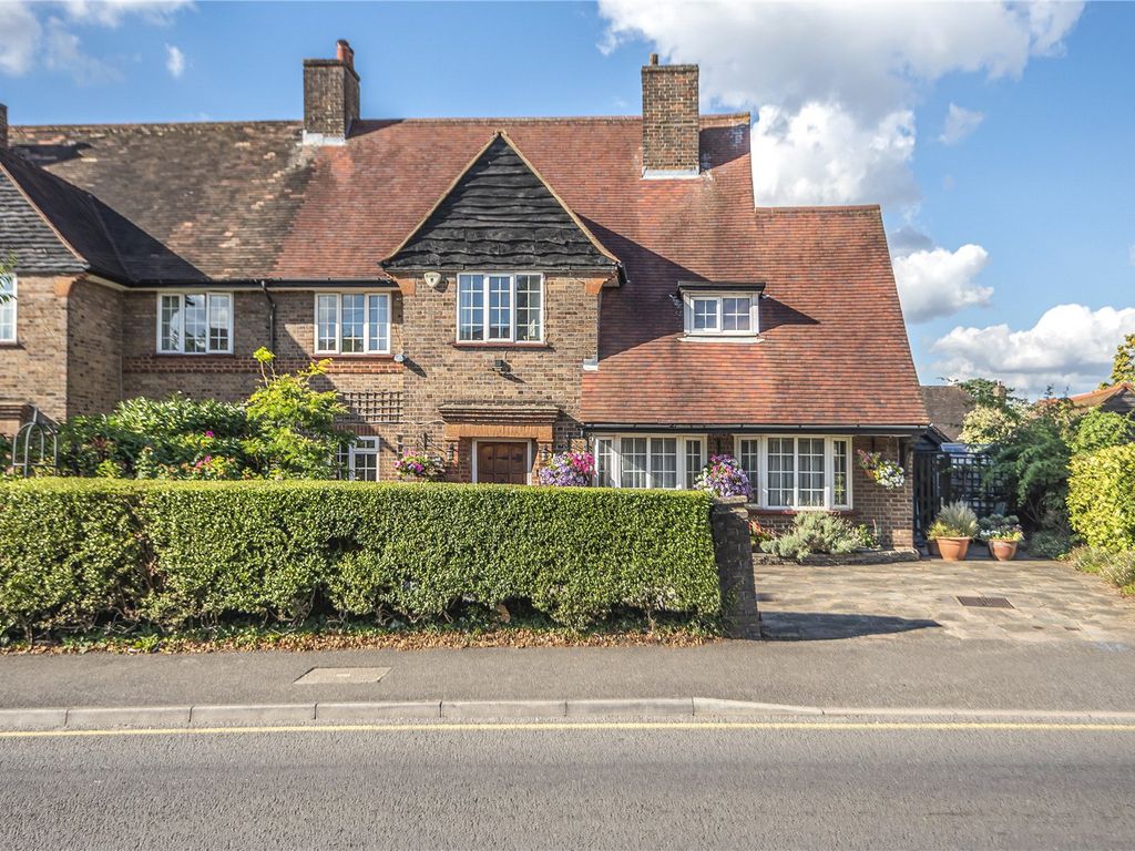 4 bed semidetached house for sale in Kingsend, Ruislip, Middlesex HA4