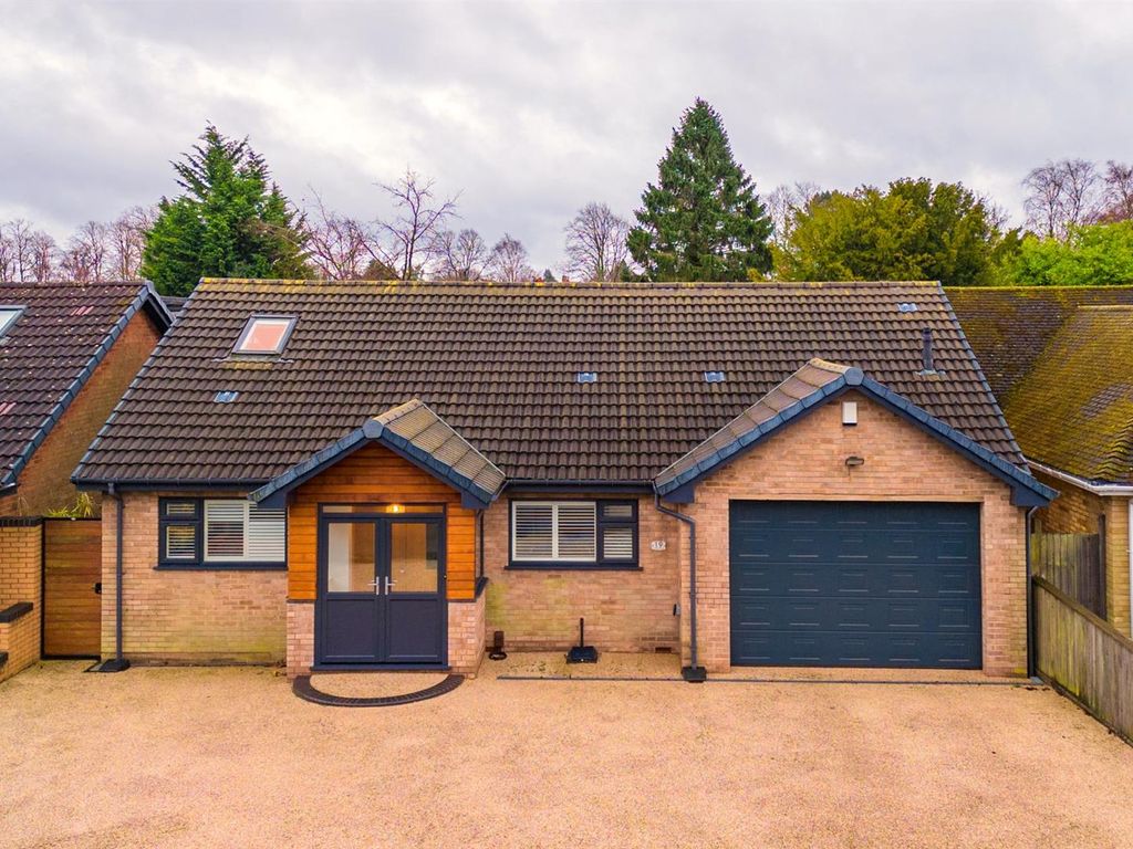 4 bed property for sale in Gilmorton Close, Harborne, Birmingham B17, £