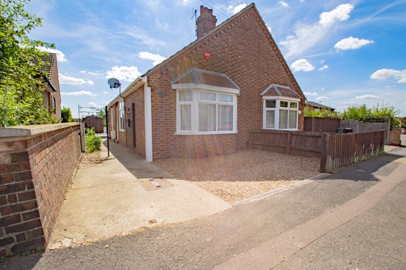 1 bed semidetached bungalow for sale in High Street, Eye, Peterborough