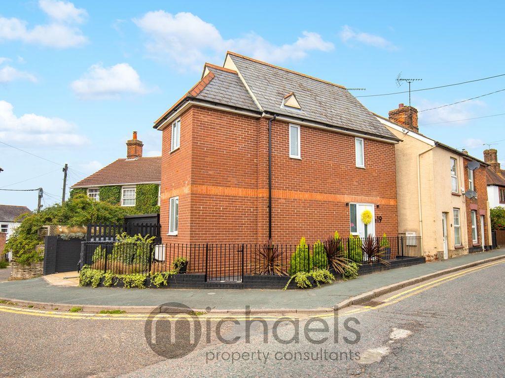 2 bed detached house for sale in Hedingham Road, Halstead, Halstead CO9