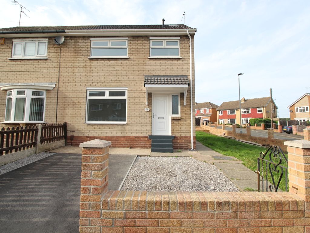 4 bed semidetached house to rent in Priestley Avenue, Rawmarsh