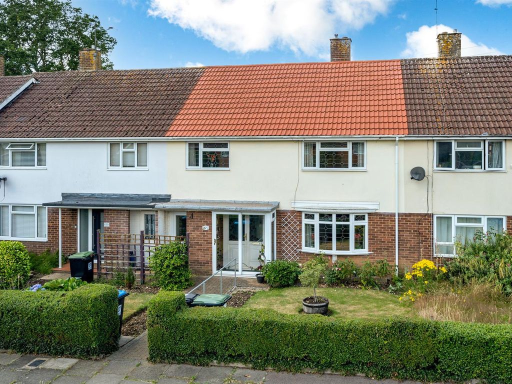 3 bed terraced house for sale in Hollybush Lane, Warners End, Hemel