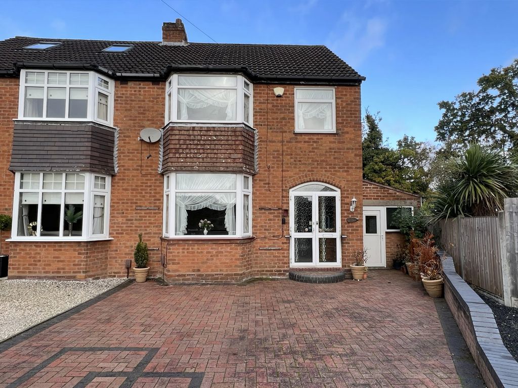 3 bed semidetached house for sale in Edward Road, Maypole, Birmingham