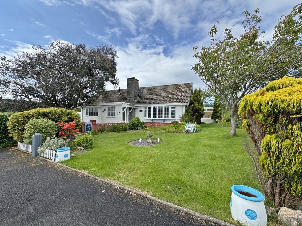 3 bed bungalow for sale in CronkYThatcher, Colby, Isle Of Man IM9, £