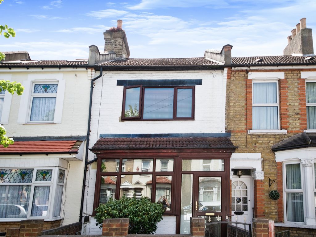 3 bed terraced house for sale in Northfield Road, Enfield EN3 Zoopla