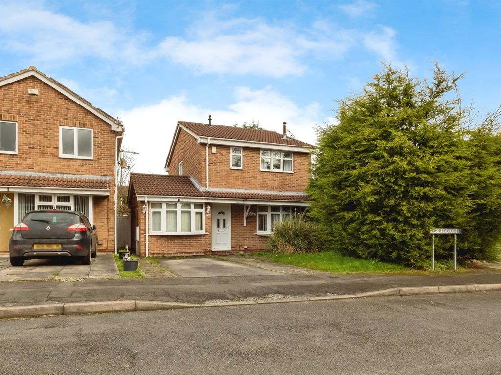 4 bed detached house for sale in Finchley Close, Clifton, Nottingham