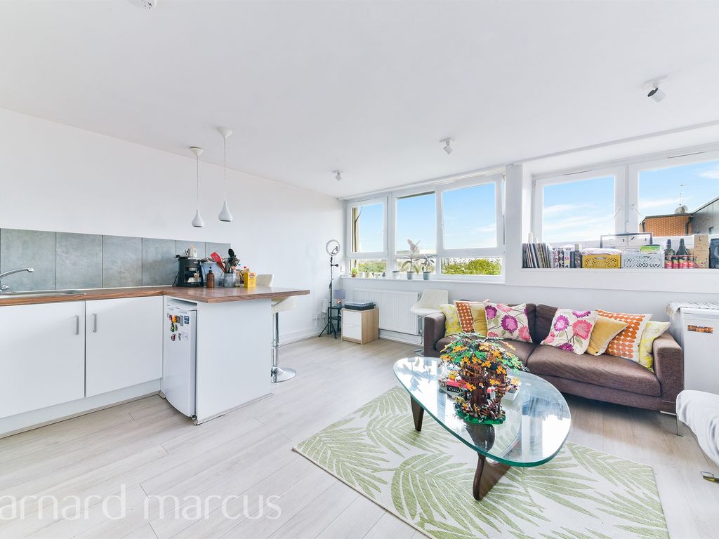 Yelverton Road, Battersea, London SW11  