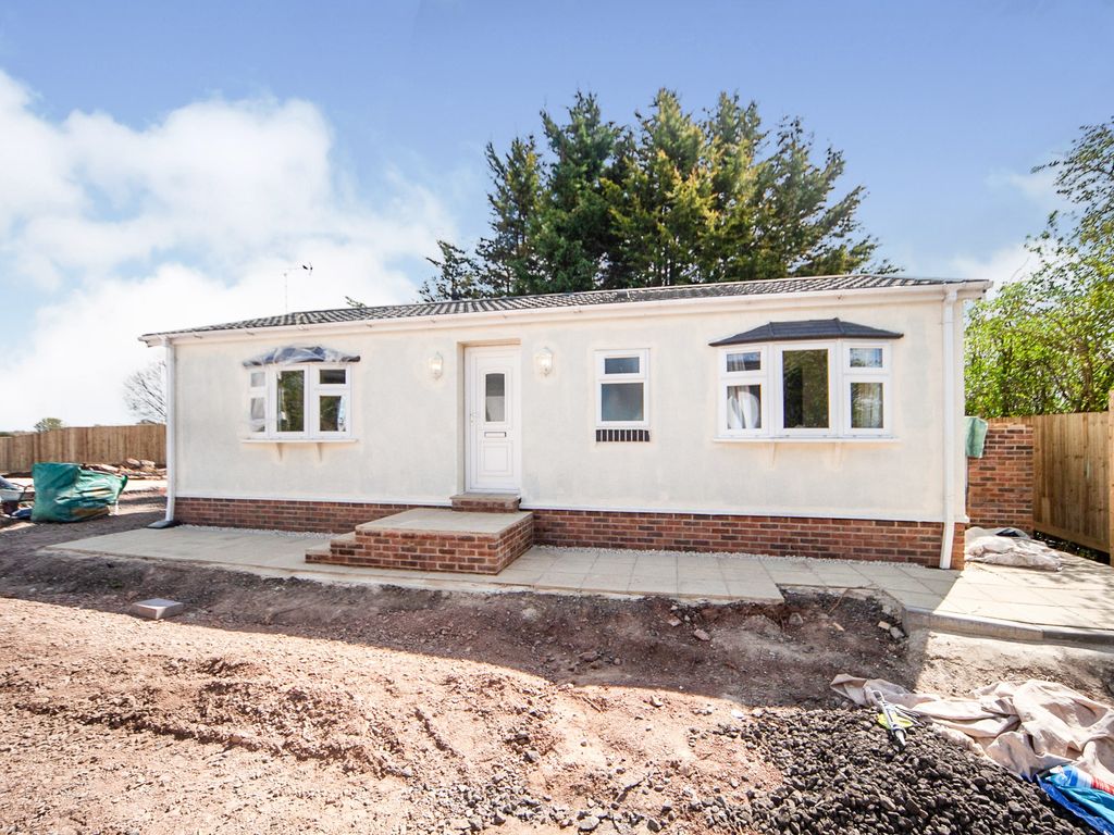 New home, 2 bed mobile/park home for sale in Little Acres Park, Norton