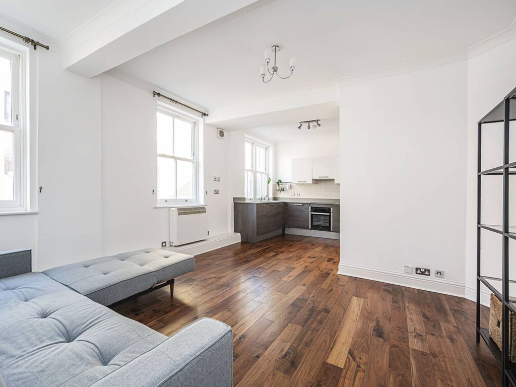 Sidney Street Whitechapel London E1