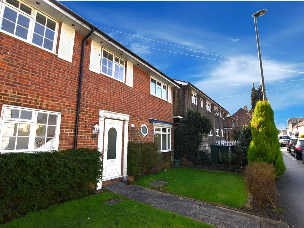 1 bed flat to rent in Holmesdale Road, Reigate, Surrey RH2 Zoopla