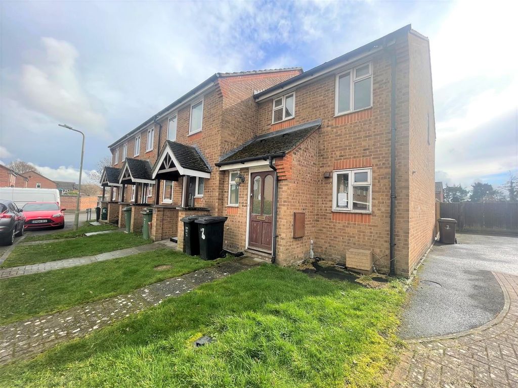 2 bed end terrace house for sale in Quantock View, Didcot OX11 Zoopla