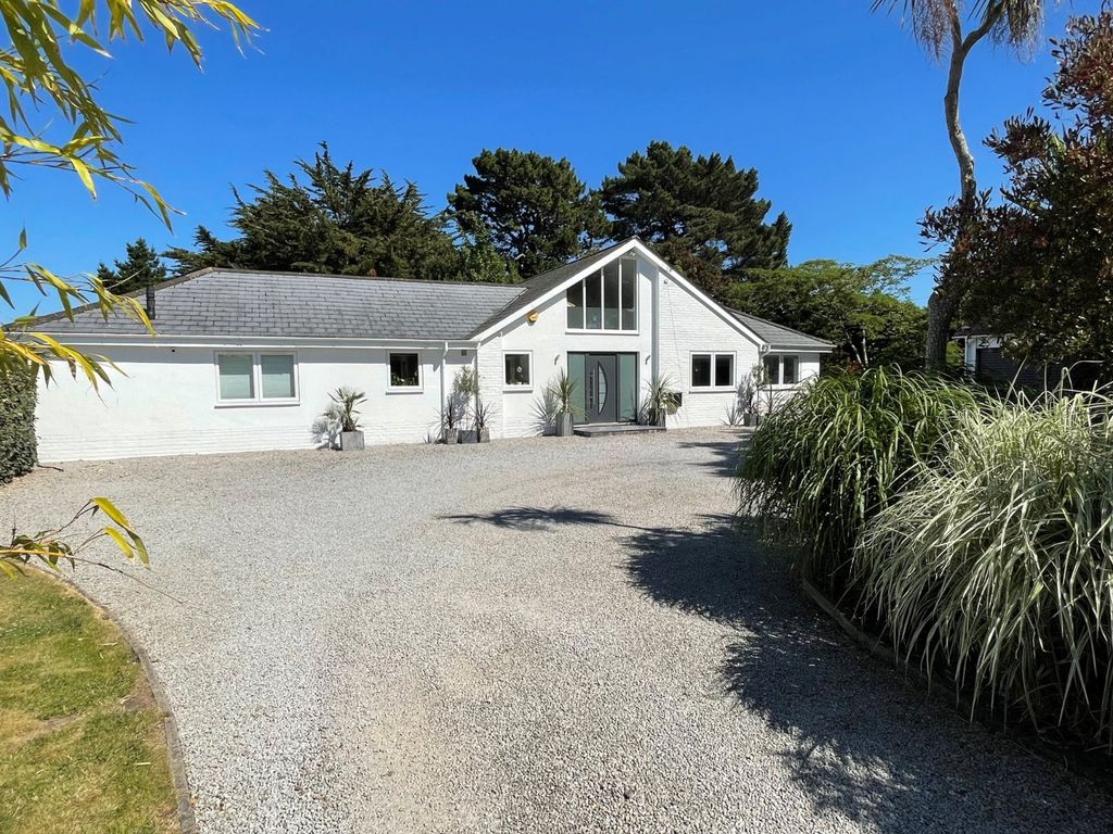 5 bed detached house for sale in Westlands Estate, Birdham, Chichester