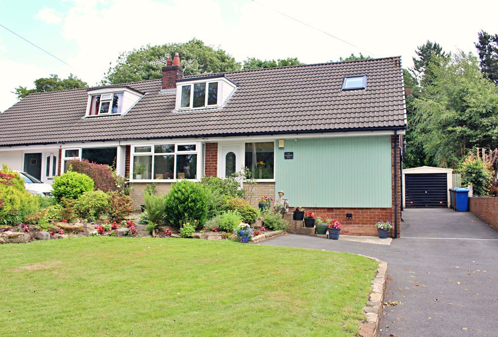 4 bed semidetached house for sale in Helmshore Road, Haslingden