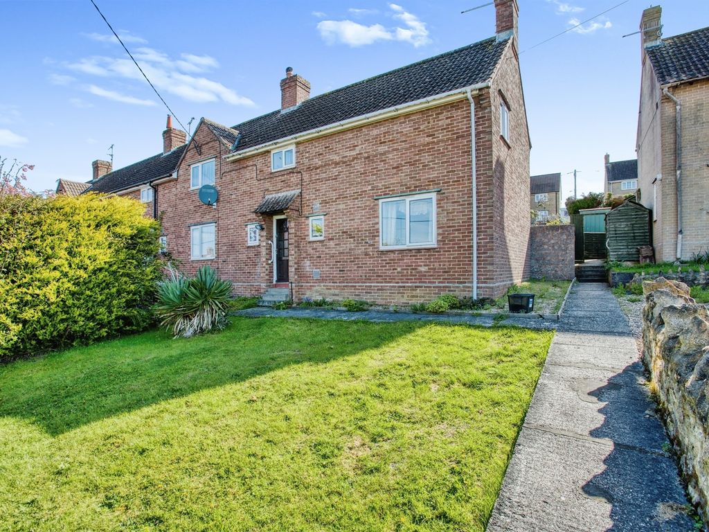 2 bed semidetached house for sale in Mowleaze, Barwick, Yeovil BA22