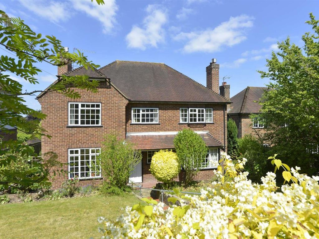 4 bed detached house for sale in Farnham Road, Guildford GU2 Zoopla