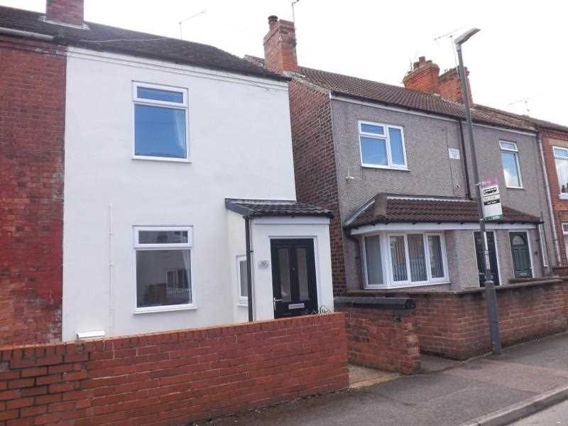 2 bed semidetached house to rent in Gray Street, Clowne, Chesterfield