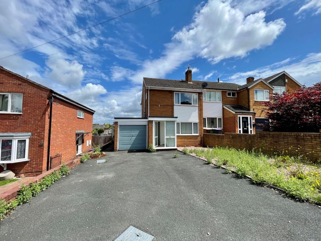 3 bed semidetached house for sale in 70 Hollies Road, Wellington