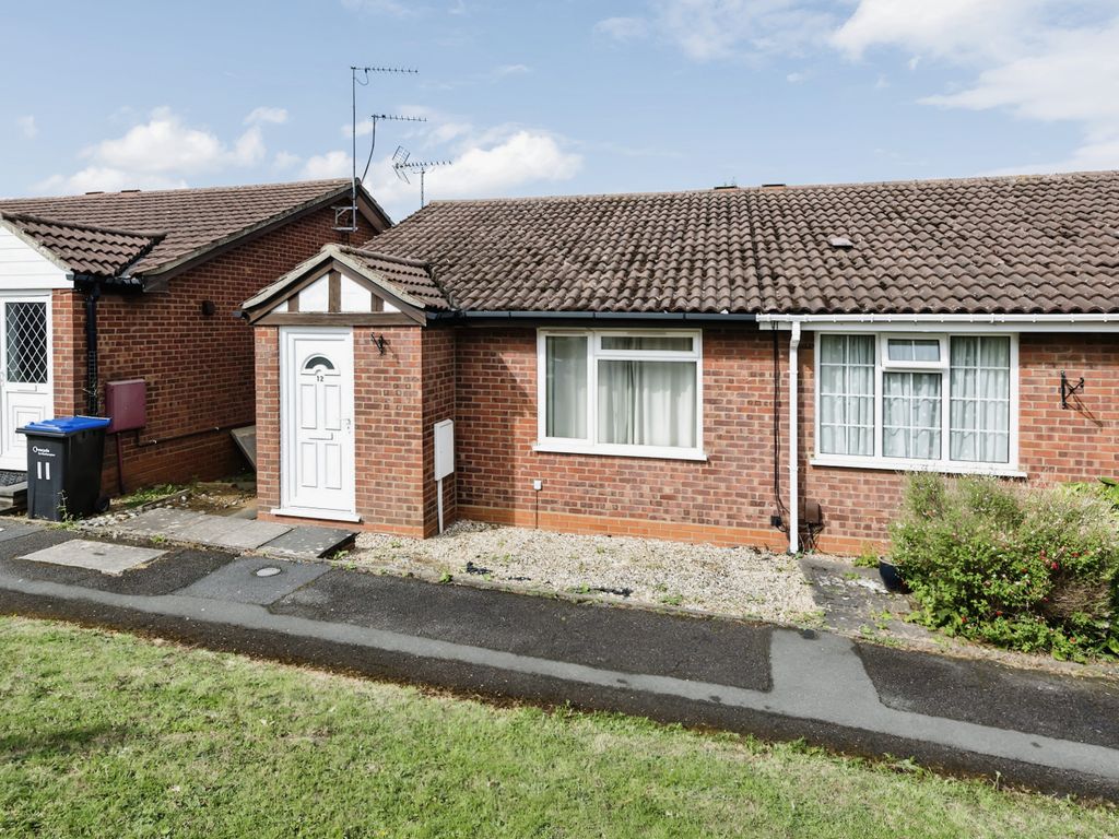 1 bed bungalow for sale in Cheddar Close, Northampton NN5 Zoopla