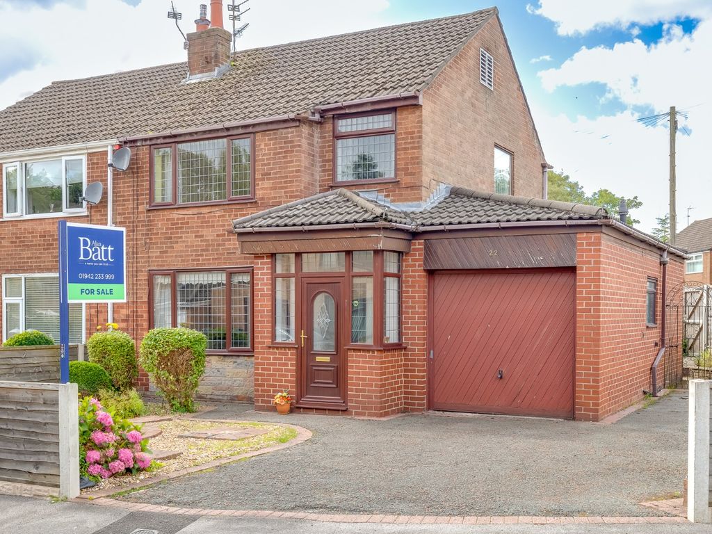3 bed semidetached house for sale in Edgewood, Shevington, Wigan