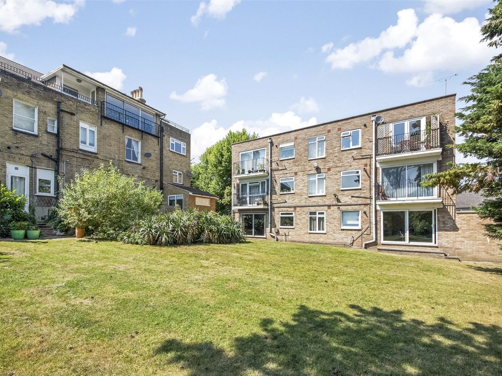 2 bed flat for sale in Beecher Court, Balder Rise, Grove Park SE12 Zoopla