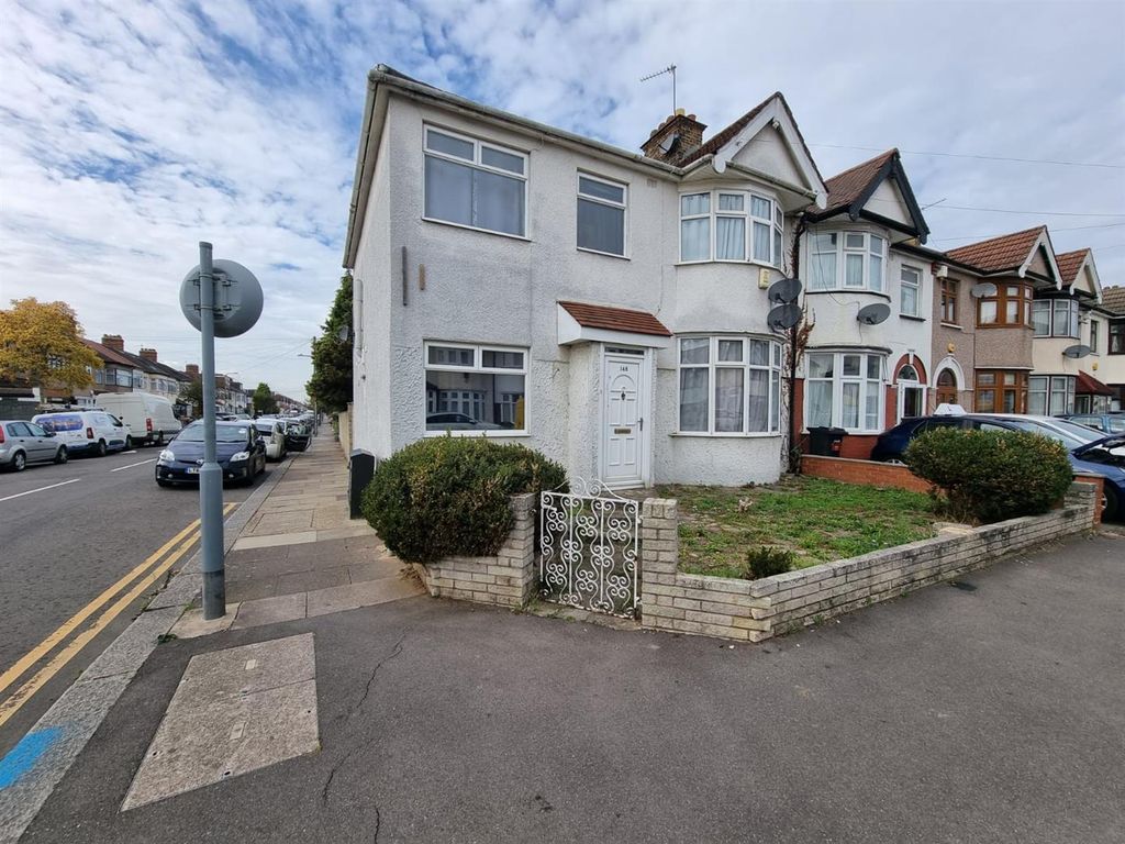 4 bed end terrace house for sale in South Park Road, Ilford IG1 Zoopla