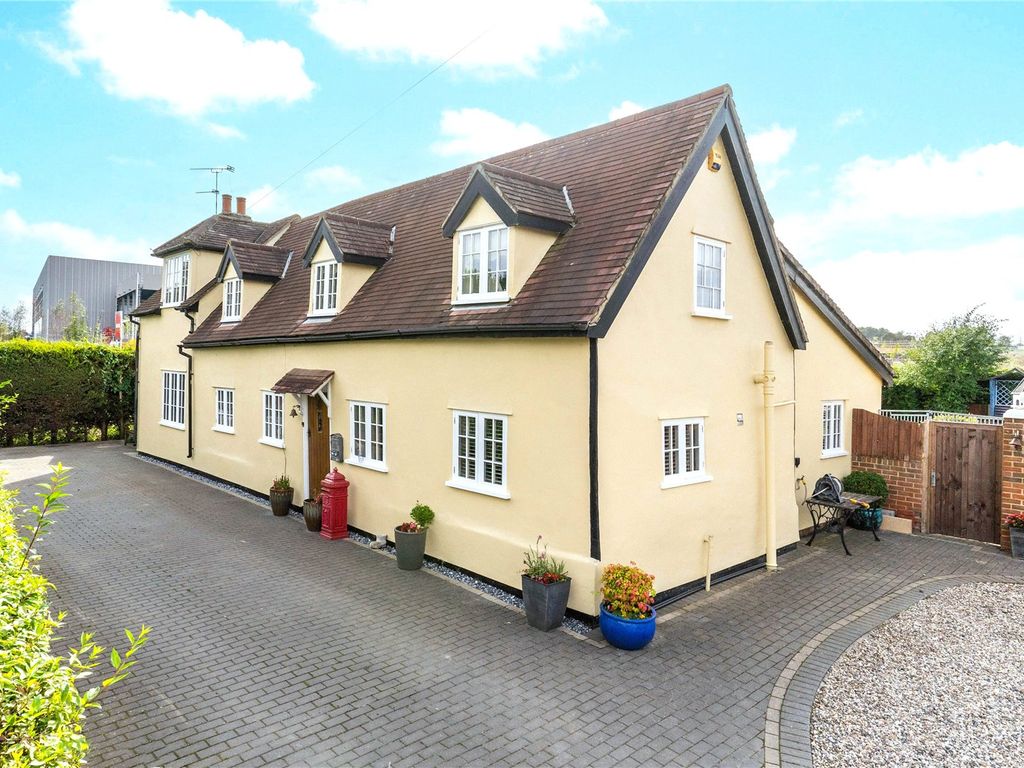 4 bed detached house for sale in Thorley Street, Thorley,