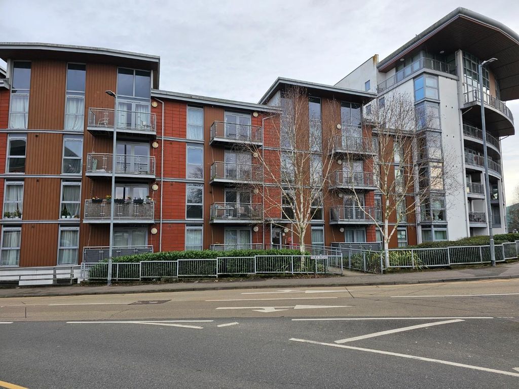 1 bed flat for sale in Kelvin Gate, Bracknell RG12 Zoopla