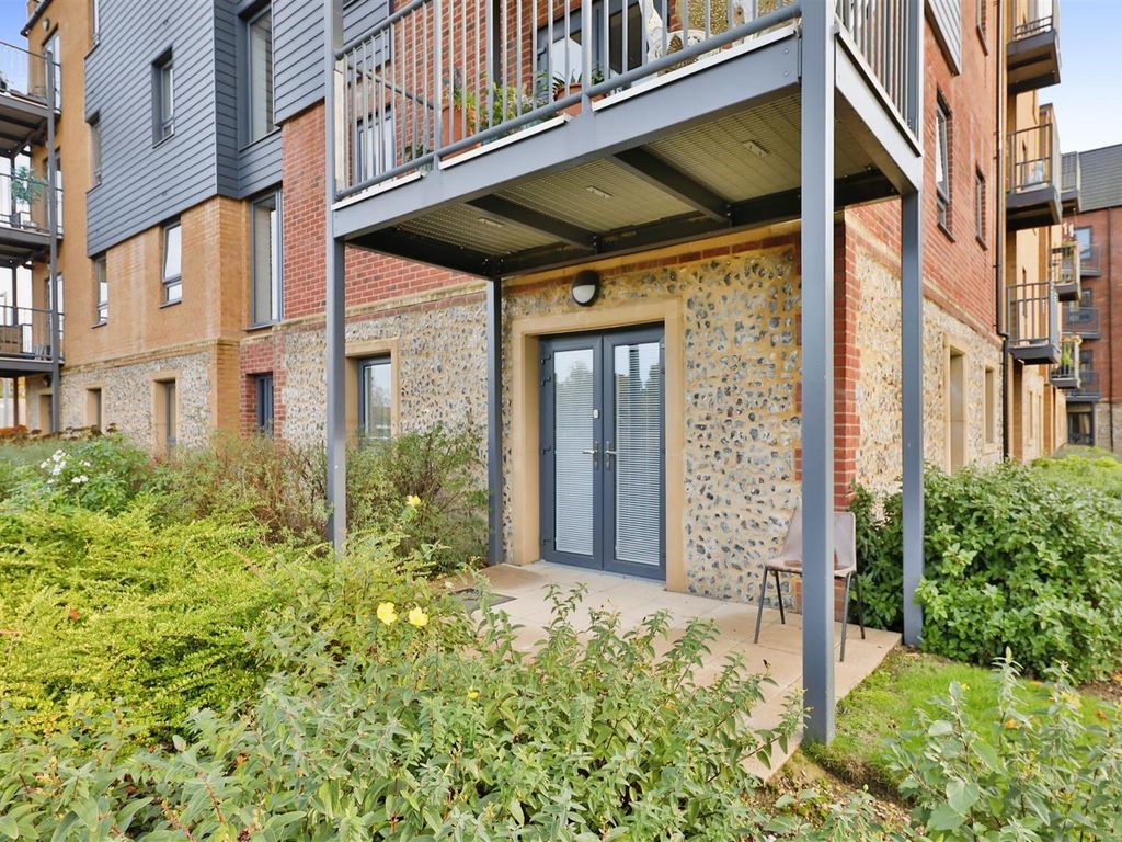 Daisy Hill Court, Westfield View, Eaton, Norwich NR4  