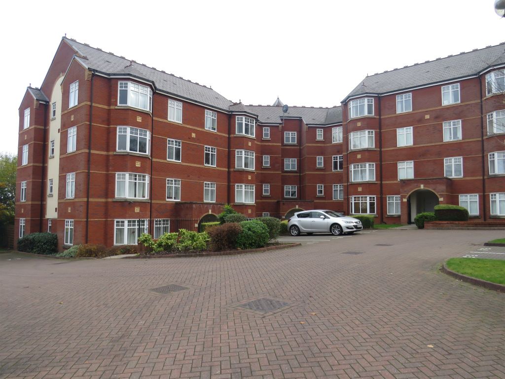 2 bed flat to rent in Pennant Court, Penn Road, Wolverhampton WV3 Zoopla
