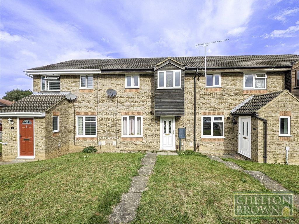 3 bed terraced house for sale in Frensham Close, Roselands, Northampton