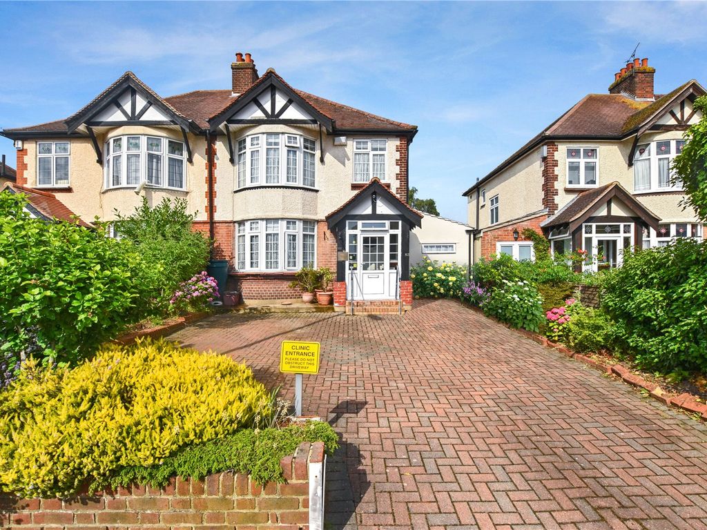 4 bed semidetached house for sale in Upton Road, Bexleyheath DA6 Zoopla