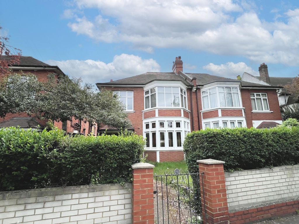 3 bed to rent in Park Hill, Carshalton, Surrey SM5 Zoopla