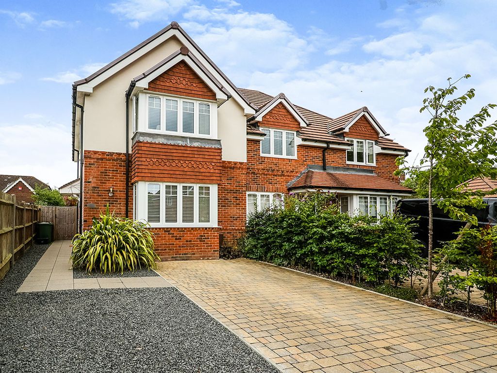3 bed semidetached house for sale in Mill Close, Denmead, Waterlooville, Hampshire PO7 Zoopla