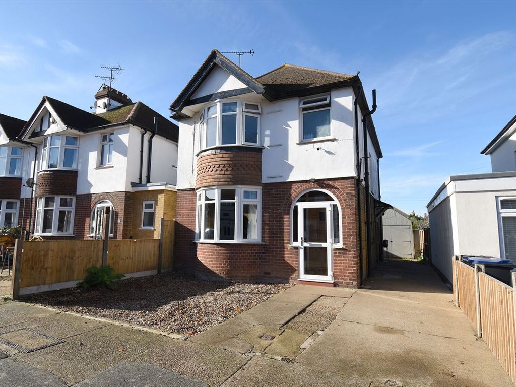 3 bed detached house for sale in Graystone Road, Tankerton, Whitstable