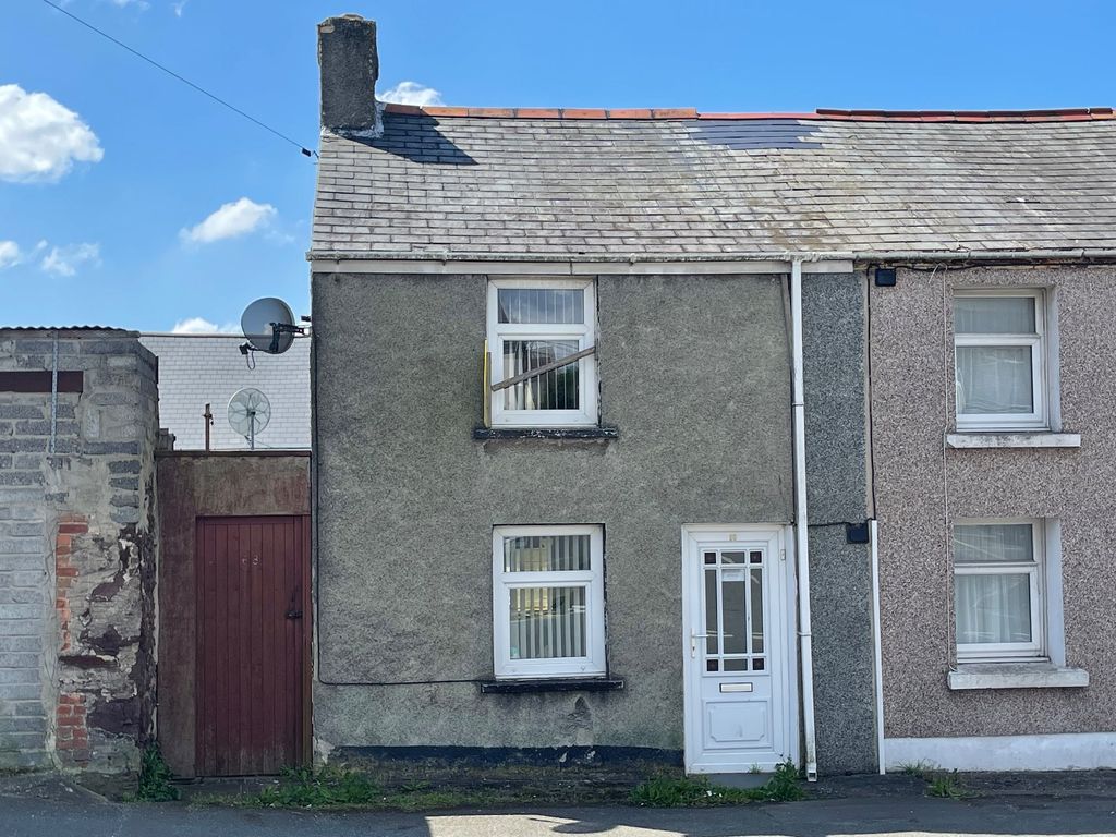 2 bed semidetached house for sale in 68 Robert Street, Milford Haven