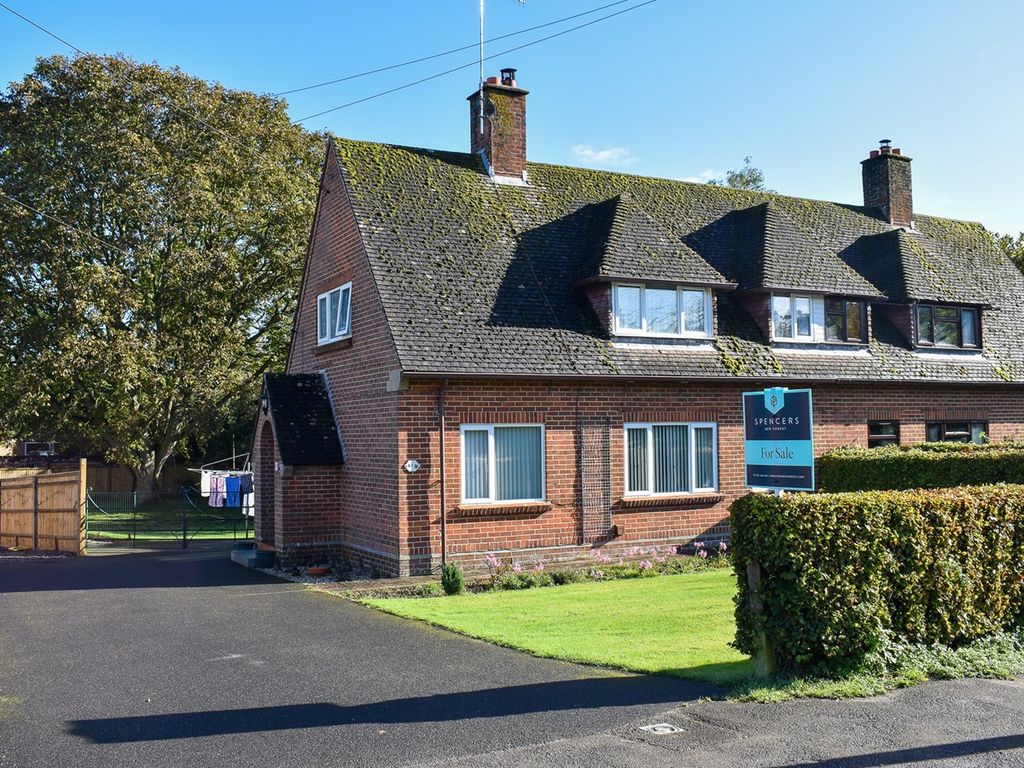 3 bed semidetached house for sale in Castle Street, Cranborne