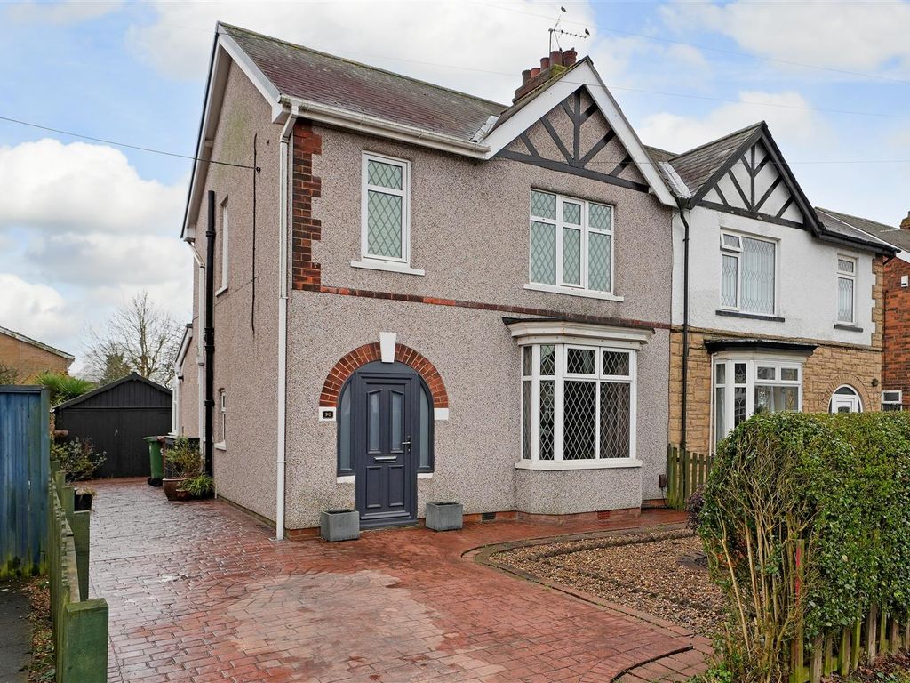 3 bed semidetached house for sale in West Common Lane, Scunthorpe DN17
