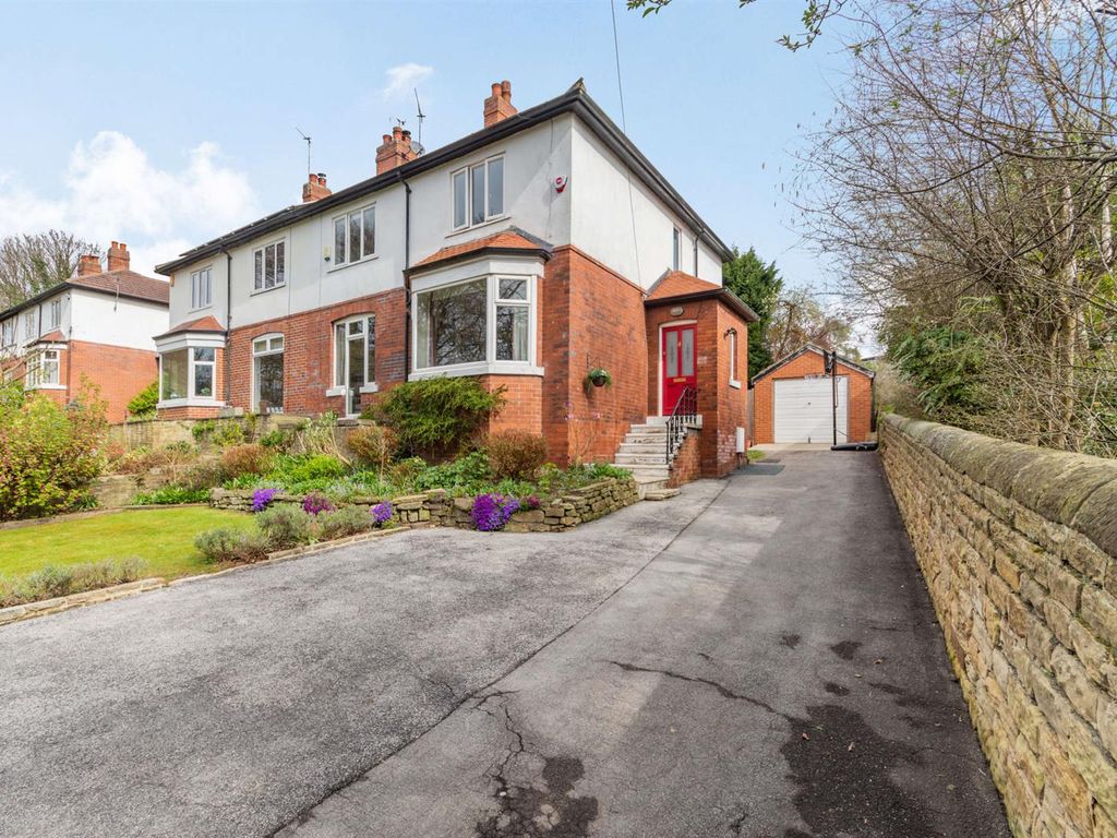 4 bed semidetached house for sale in Gledhow Wood Road, Roundhay