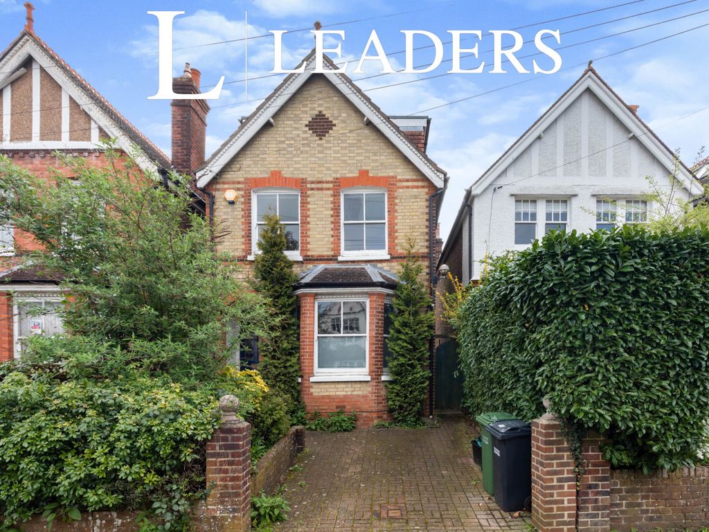 4 bed detached house to rent in Eversfield Road, Reigate RH2 Zoopla