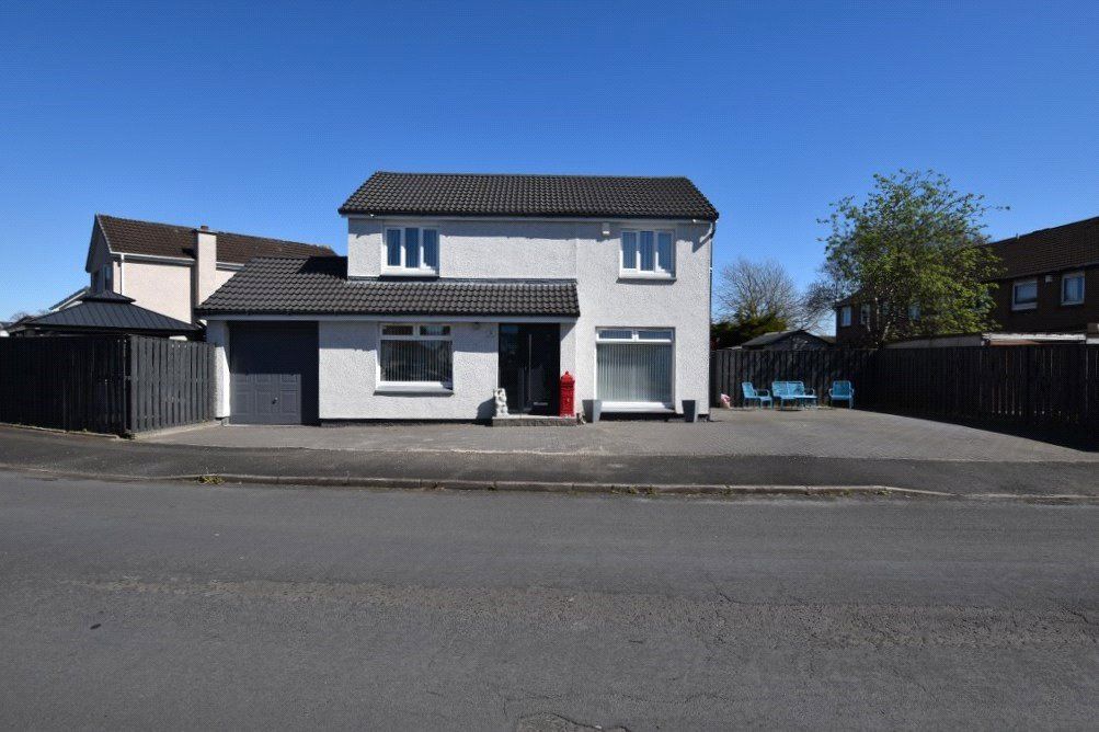 4 bed detached house for sale in Hallidale Crescent, Renfrew
