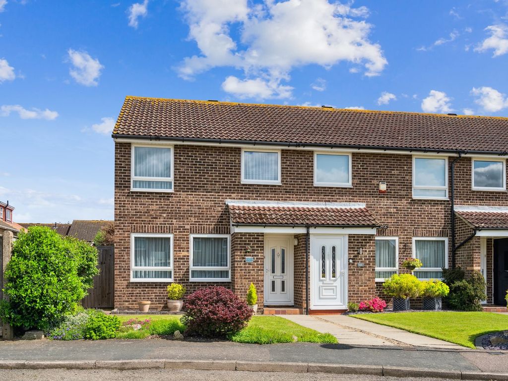 3 bed end terrace house for sale in Leas Drive, Iver SL0 Zoopla