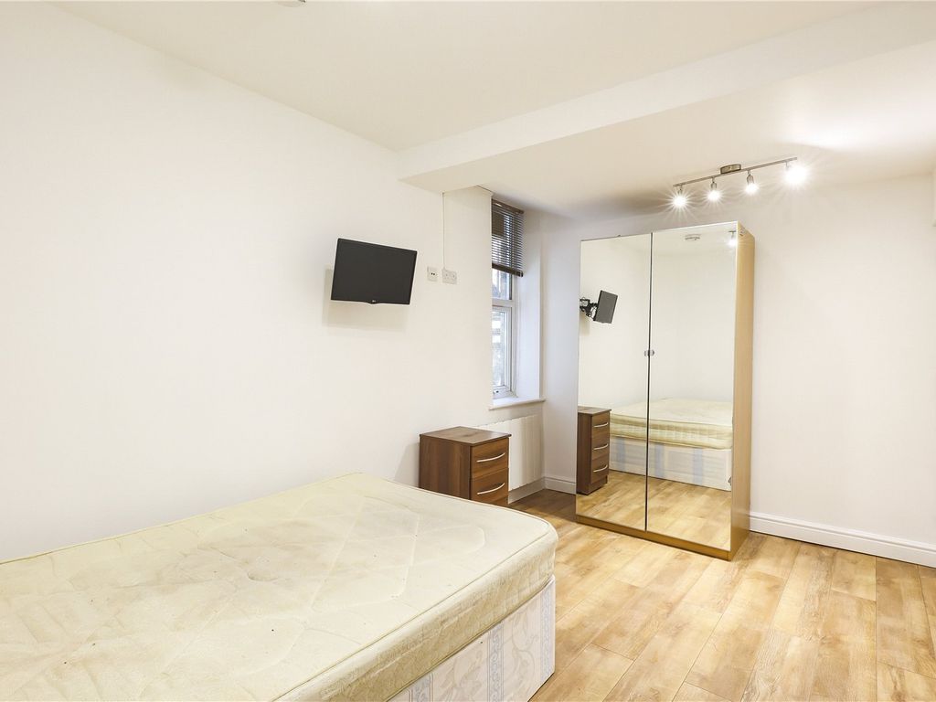 Studio to rent in Hilldrop Road, Holloway, London N7 Zoopla
