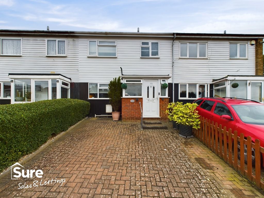 3 bed terraced house for sale in Downside, Hemel Hempstead