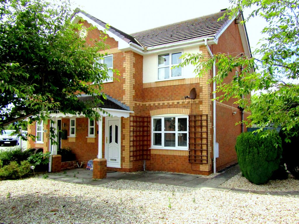 3 bed semidetached house for sale in Parc Morfa, Kinmel Bay, Rhyl LL18