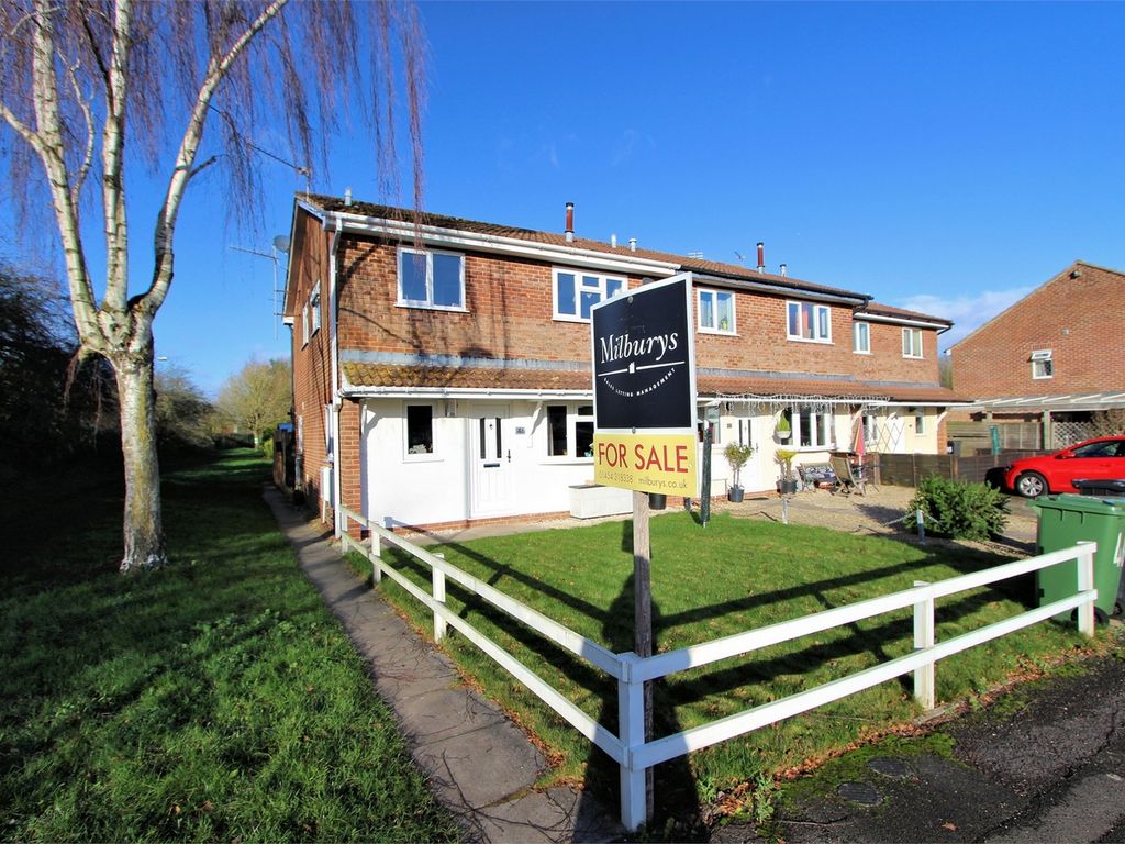 2 bed terraced house for sale in chedworth, yate, south gloucestershire bs37
