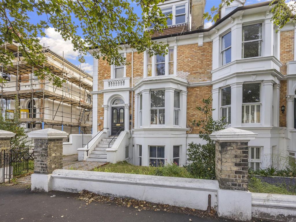 2 bed flat for sale in Denmark Villas, Hove BN3, £550,000 Zoopla