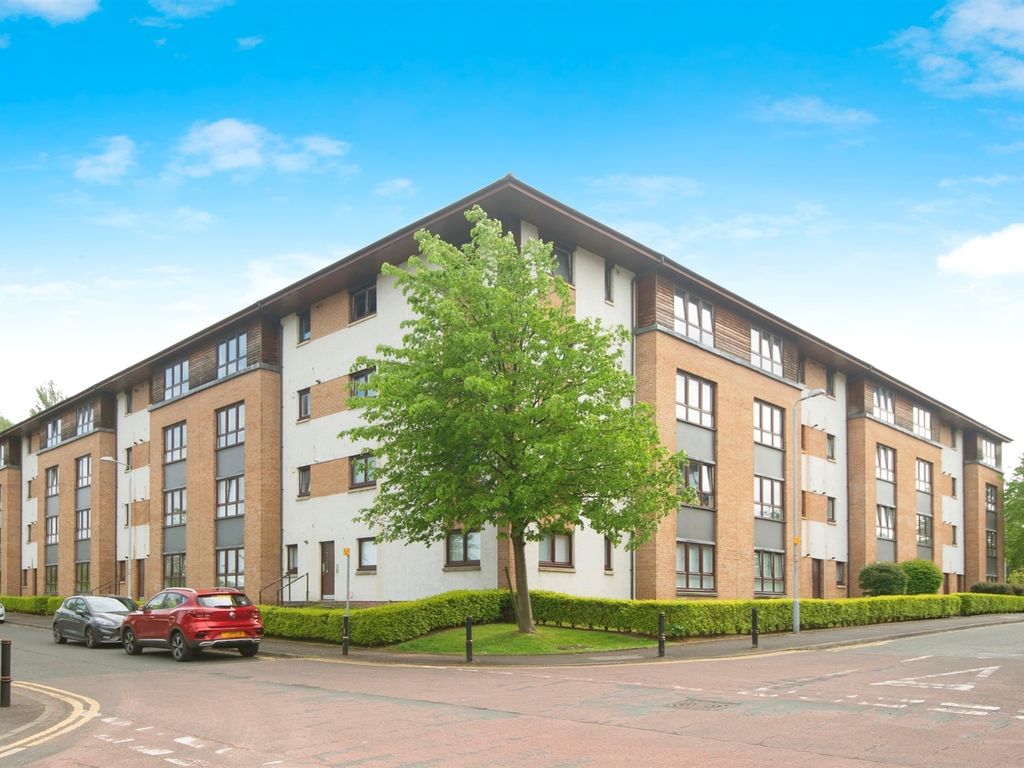 2 bed flat for sale in Saucel Crescent, Paisley PA1, £100,000 Zoopla